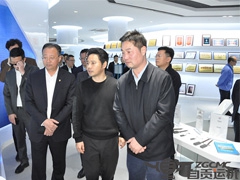 Zeng Hongyang, deputy secretary of the Zigong Municipal Party Committee and acting mayor of the municipal government, accompanied Song Deqiang, deputy mayor of Kunshan City, to visit our company for investigation