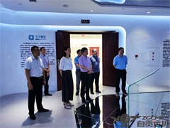 Yuan Bing, chief economist of the Sichuan Provincial Economic and Information Department, and his party visited our company for investigation